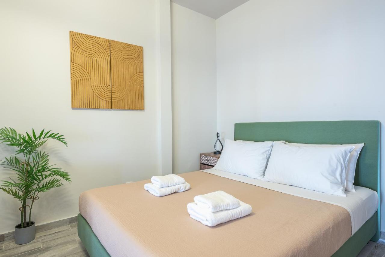 Sunny Studio With Starlight Balcony Athens Exterior photo